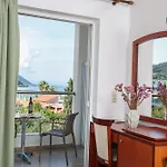 Three Stars Moraitika