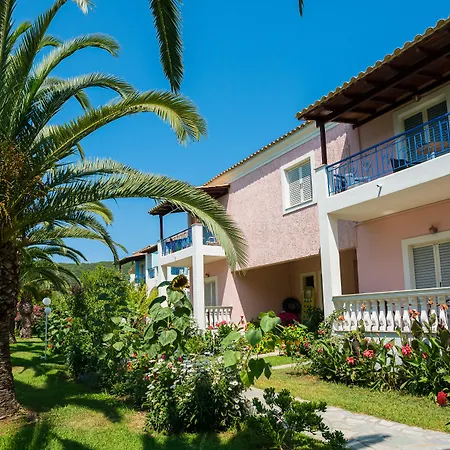 Three Stars モライティカ