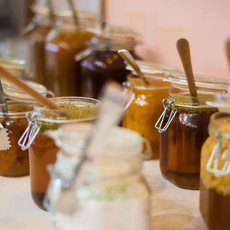 ホテル Three Stars モライティカ