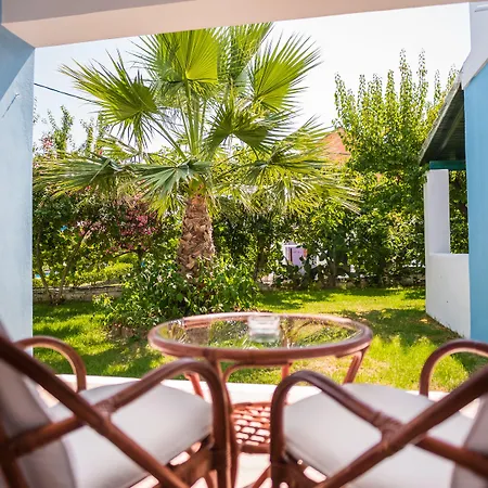 ホテル Three Stars