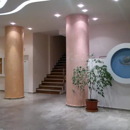Hotel Three Stars Moraḯtika