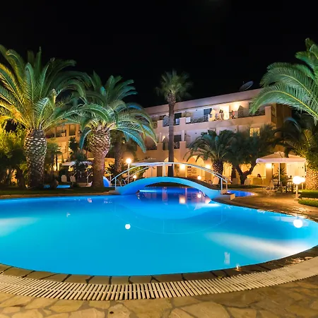 Three Stars Hotel Moraitika