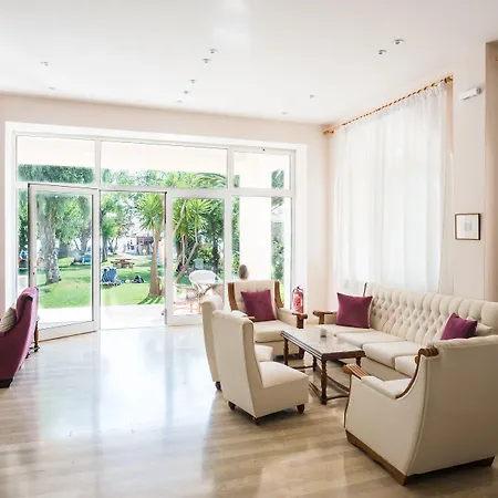 Hotel Three Stars 2*