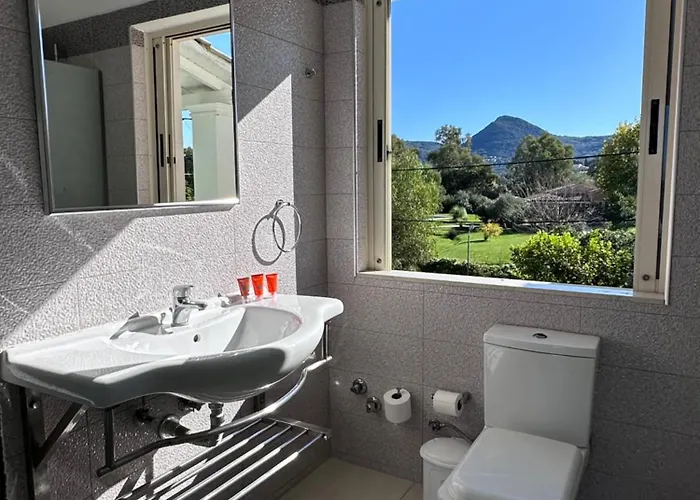 Three Stars Hotel Moraitika