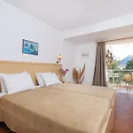 Three Stars Hotel 2*