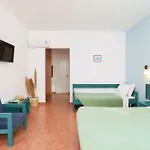 Hotel Three Stars Moraḯtika
